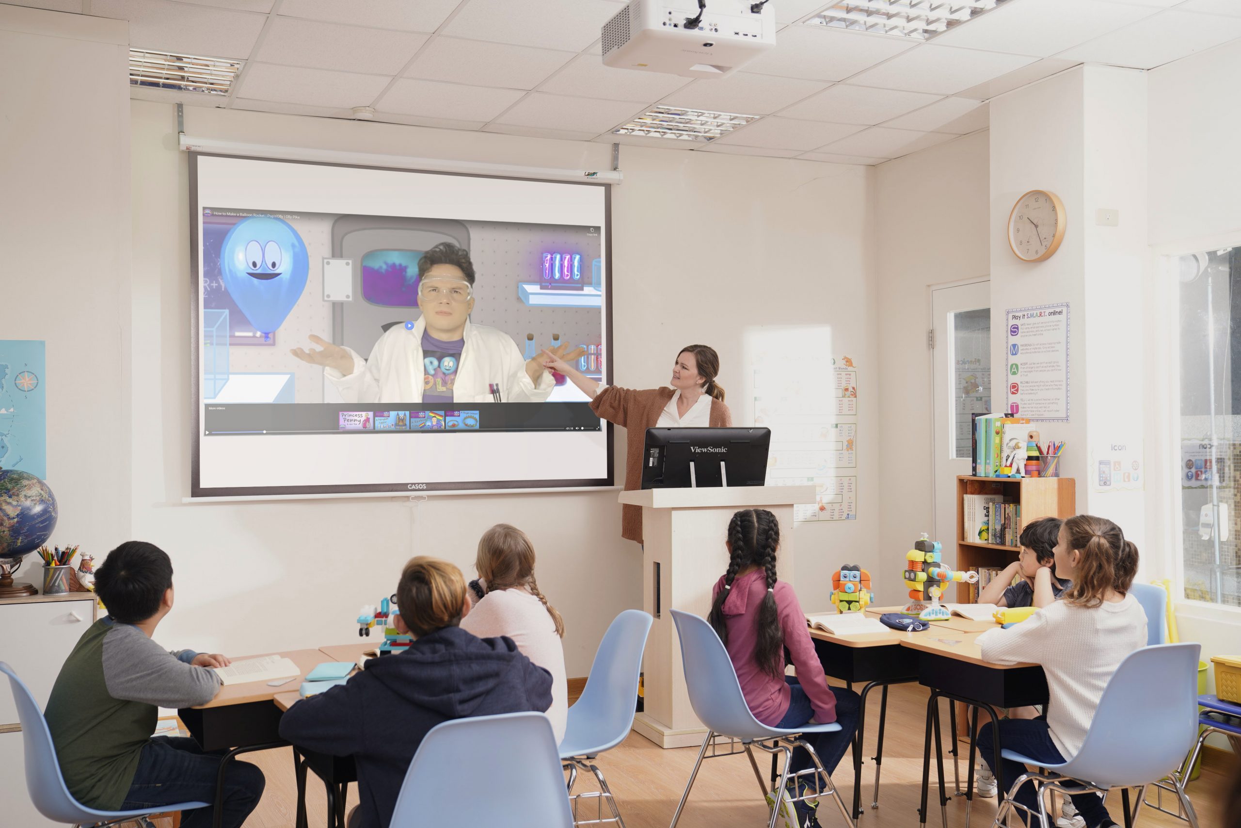 Benefits of Creating Digital Classrooms in Schools | Interactive Flat Panel
